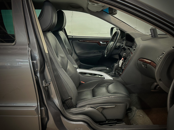 Volvo XC70, 2007, 2.4 dīzelis, automāts
