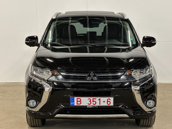 Mitsubishi Outlander, 2015, 2.0 hibrīds, automāts