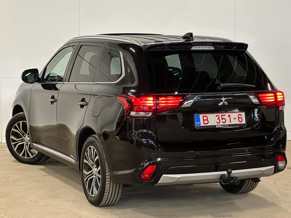 Mitsubishi Outlander, 2015, 2.0 hibrīds, automāts