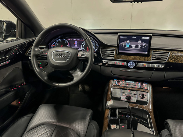 Audi A8, 2010, 4.2 dīzelis, automāts