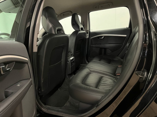 Volvo V70, 2012, 2.0 dīzelis, automāts