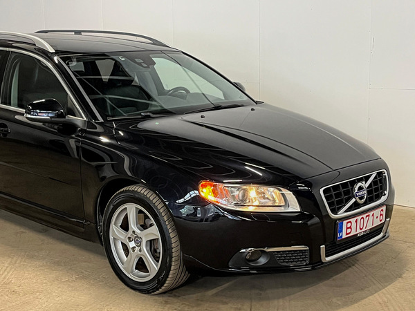 Volvo V70, 2013, 2.0 dīzelis, automāts
