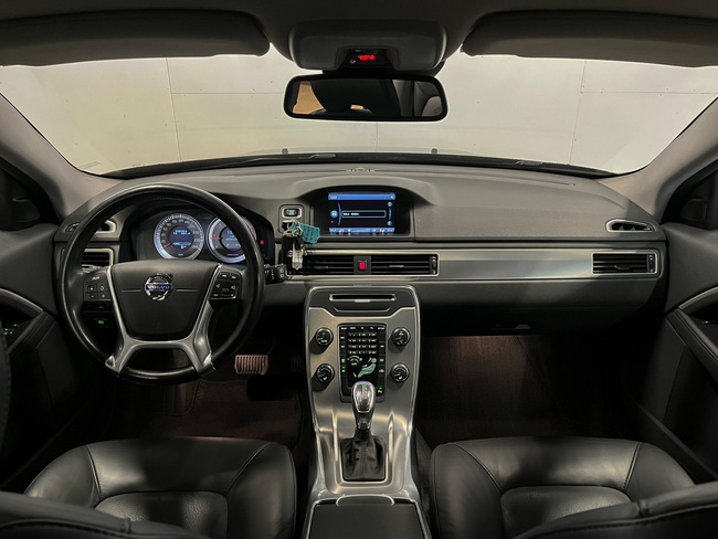 Volvo V70, 2013, 2.0 dīzelis, automāts