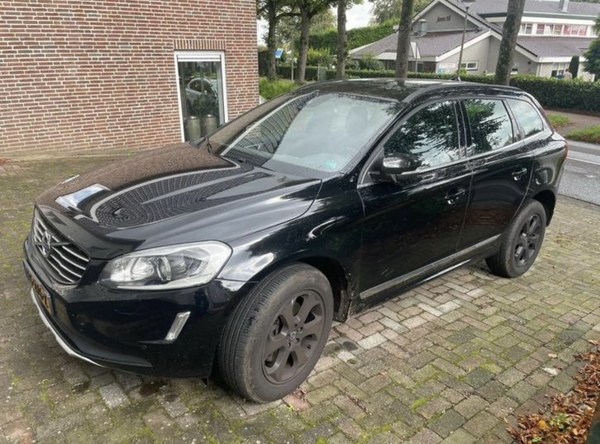(Drīzumā) Volvo XC 60, 2014, 2.4 dīzelis, manuāla