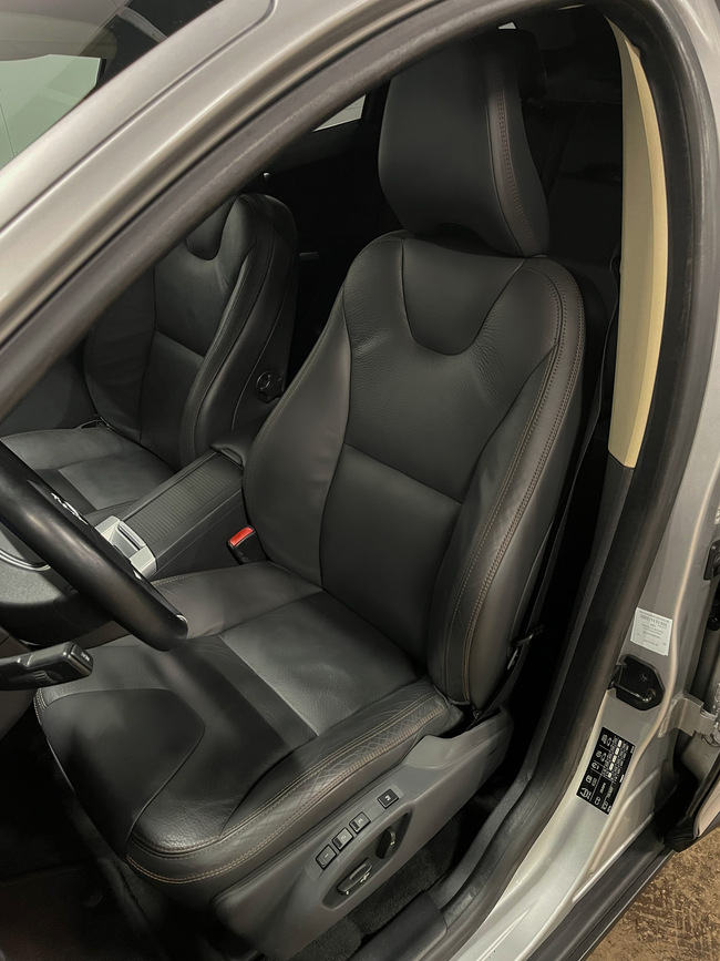 Volvo XC 60, 2010, 2.4 dīzelis, automāts