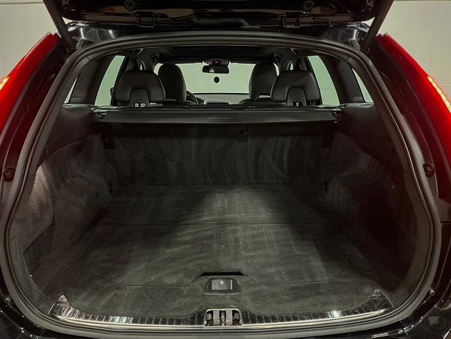 Volvo XC 60, 2014, 2.4 dīzelis, manuāla