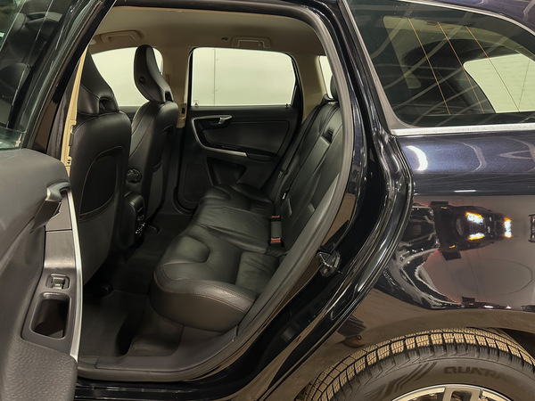 Volvo XC 60, 2010, 2.4 dīzelis, automāts