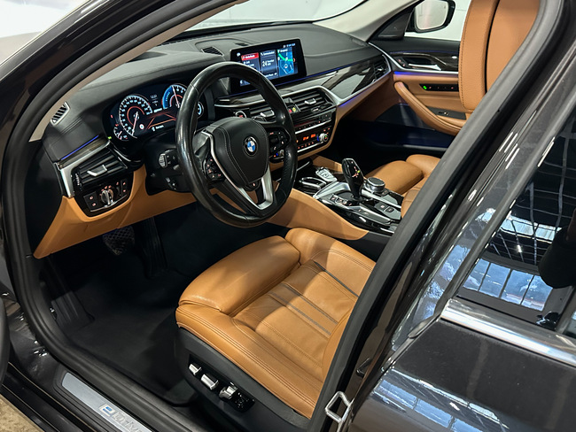 Bmw 530, 2017, 2.0 hibrīds, automāts