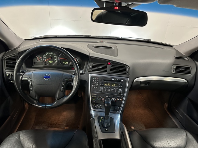 Volvo XC 70, 2004, 2.4 dīzelis, automāts