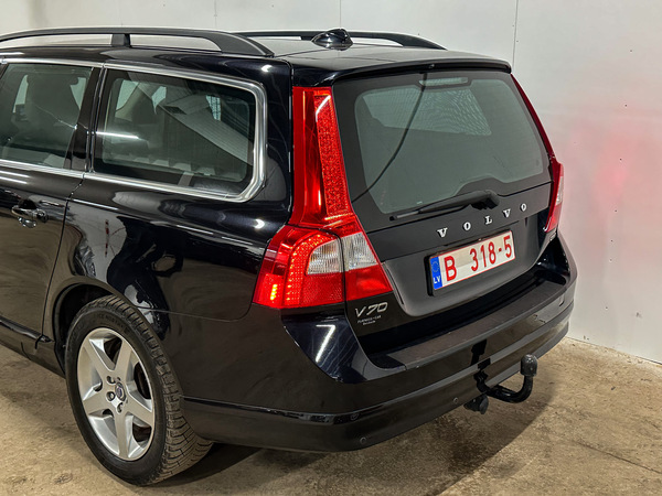 Volvo V70, 2010, 2.0 dīzelis, manuāla