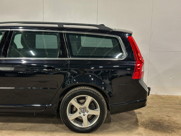 Volvo V70, 2010, 2.0 dīzelis, manuāla