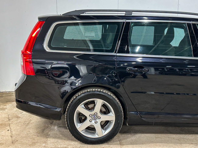 Volvo V70, 2010, 2.0 dīzelis, manuāla