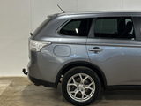 Mitsubishi Outlander, 2015, 2.0 hibrīds, automāts