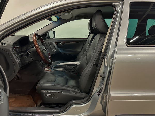 Volvo XC 70, 2006, 2.4 dīzelis, automāts