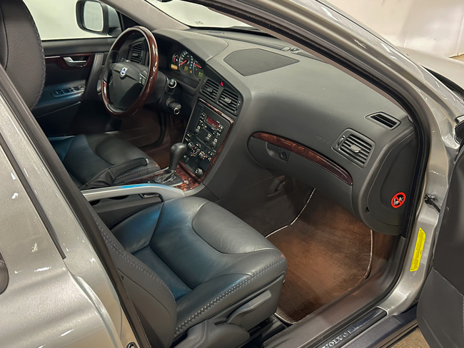 Volvo XC 70, 2006, 2.4 dīzelis, automāts