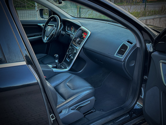 Volvo XC60, 2014, 2.0 dīzelis, manuāla