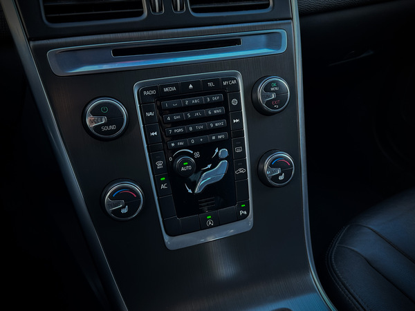 Volvo XC60, 2014, 2.0 dīzelis, manuāla