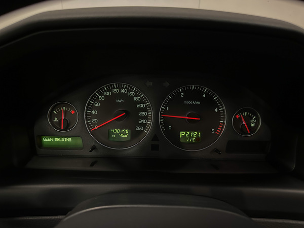 Volvo V70, 2005, 2.4 dīzelis, automāts